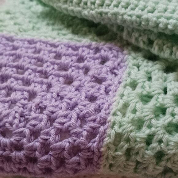 Baby Blanket and Matching Cap, Hand Made by the Sweetest Hands - Picture 4 of 4